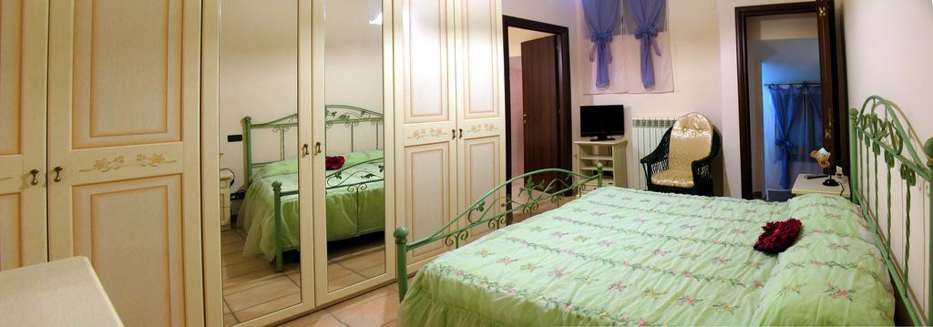 Il Centro Storico Apartment Posta Fibreno Phòng bức ảnh